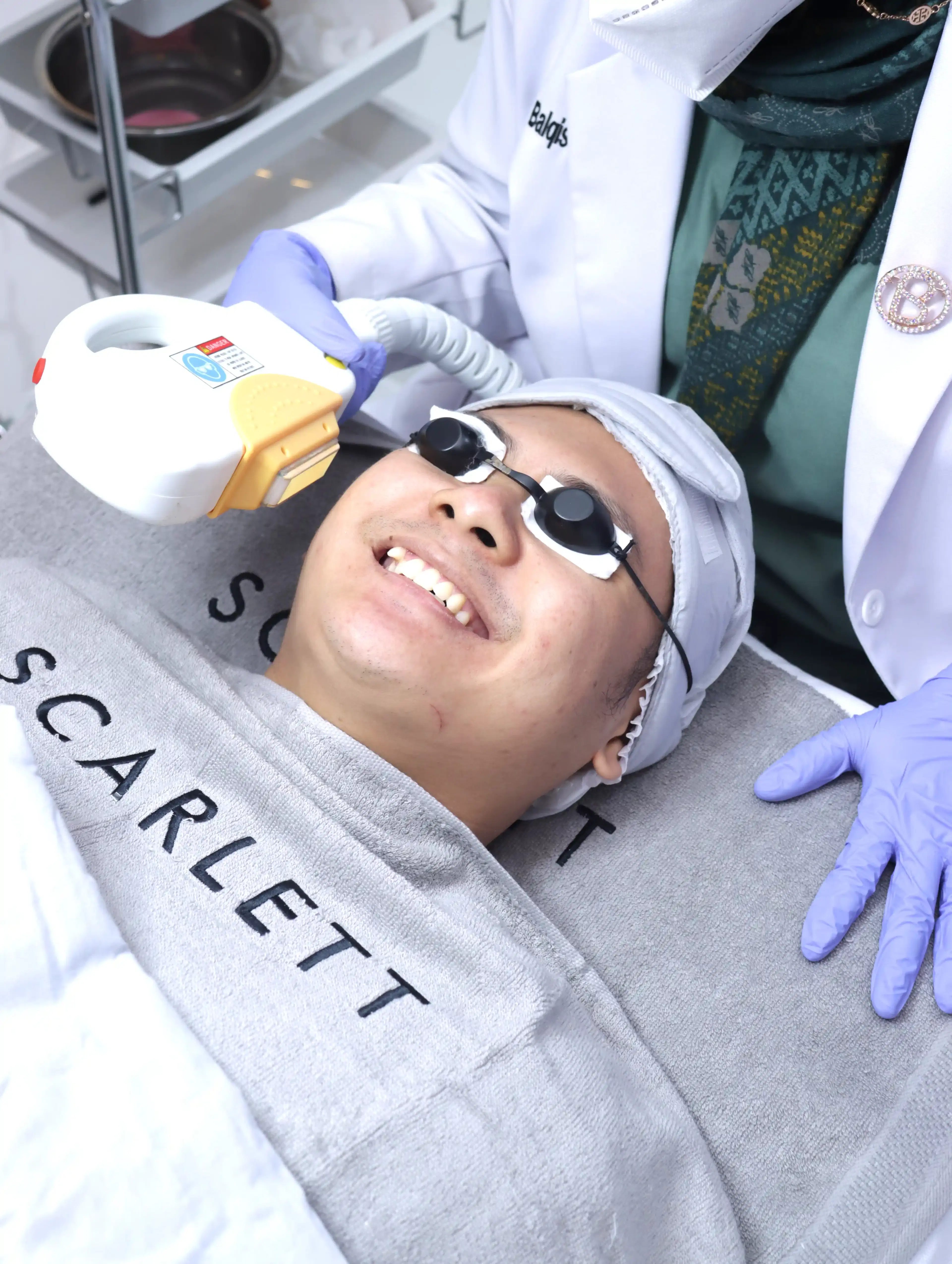 Acne I2PL treatment