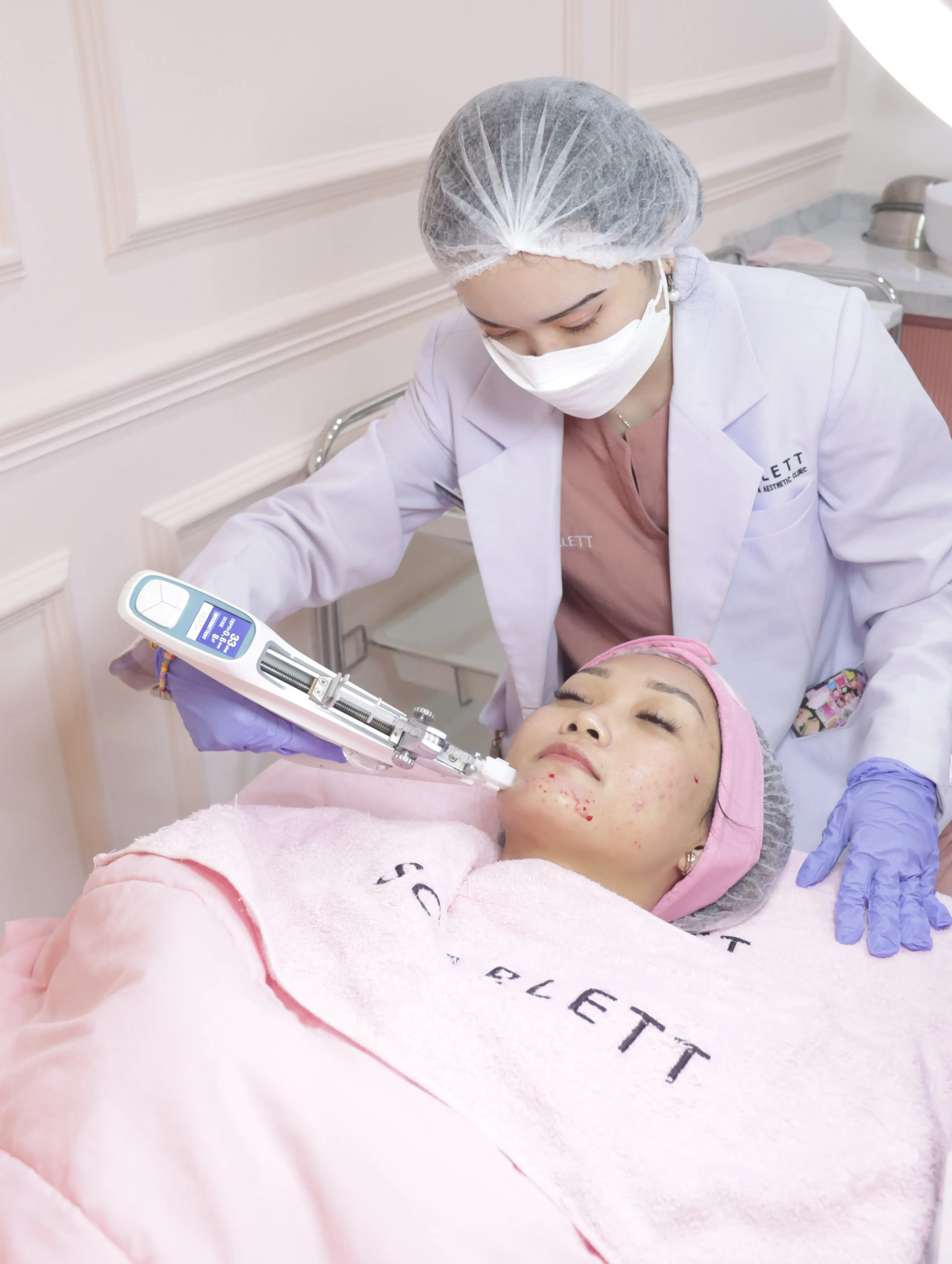 Acne Skin Revitalization treatment