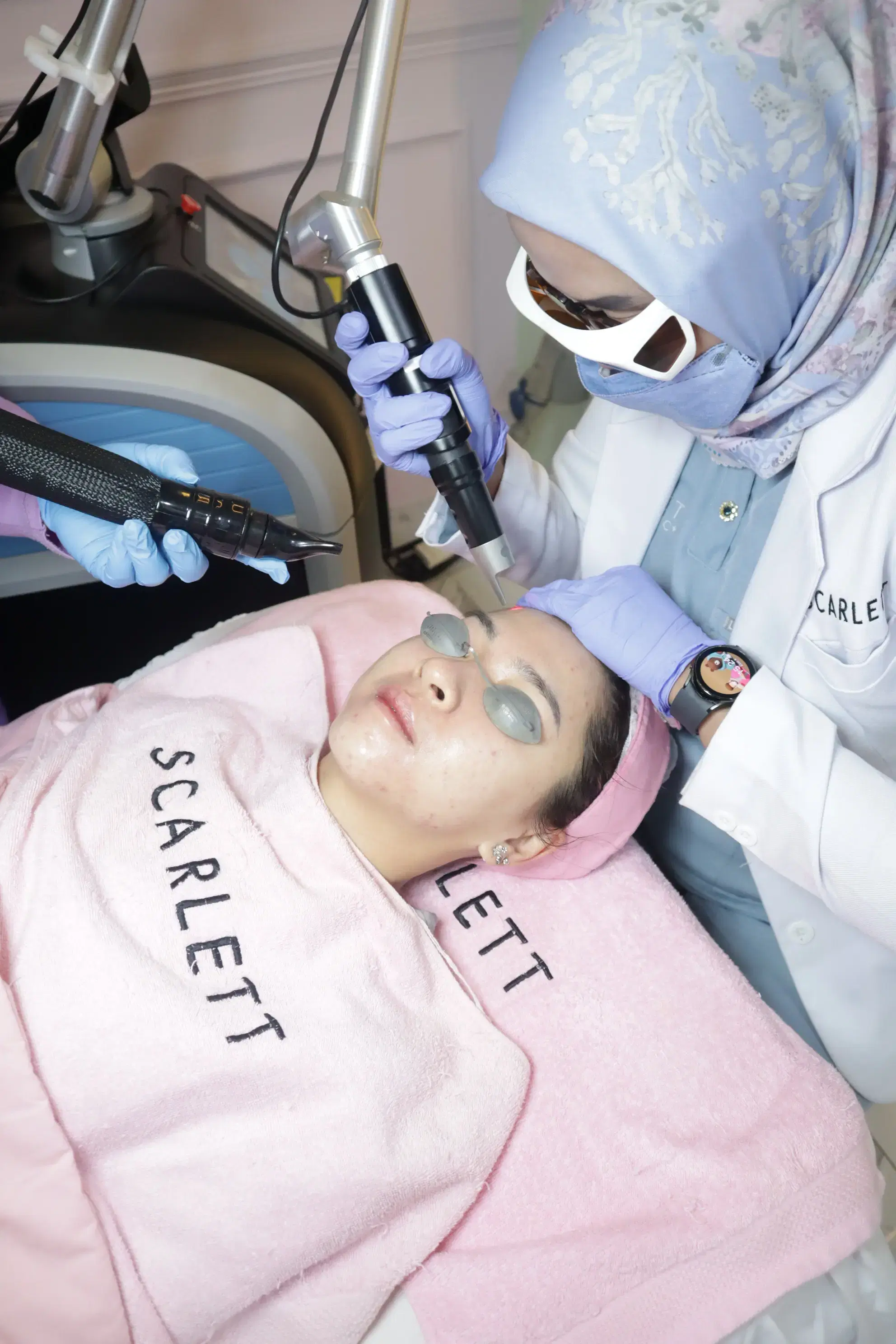Glowing & Derma Bright Picosure treatment