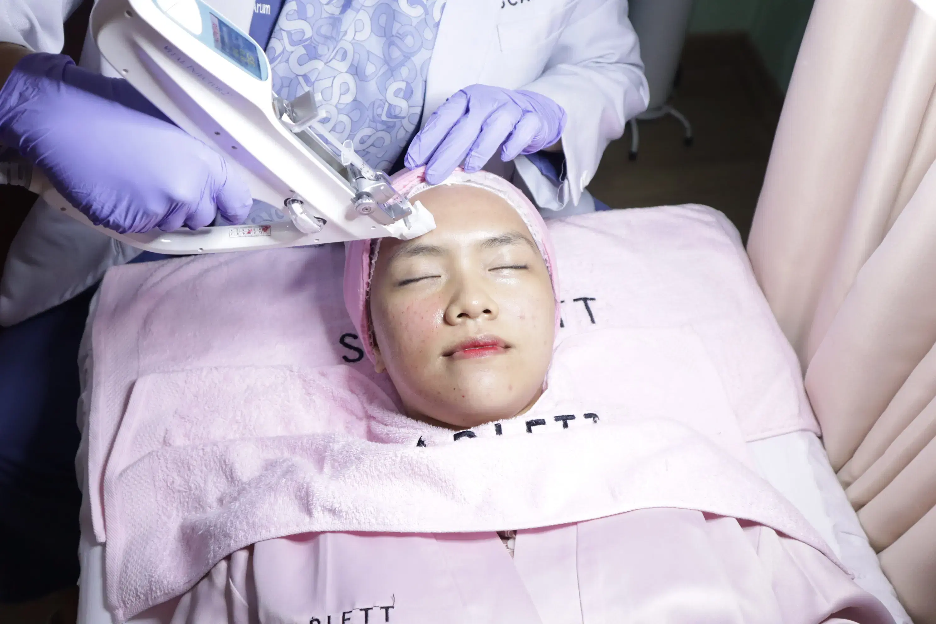 Insta Glow Booster treatment